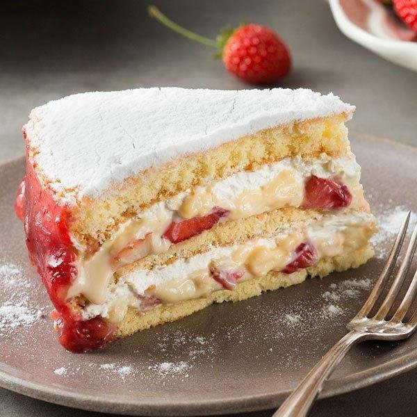 Fatia de torta doce de morango Rachel Massas